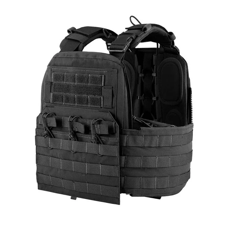 Tactical Hunting Vest with Plate Carrier — Woodland view 2