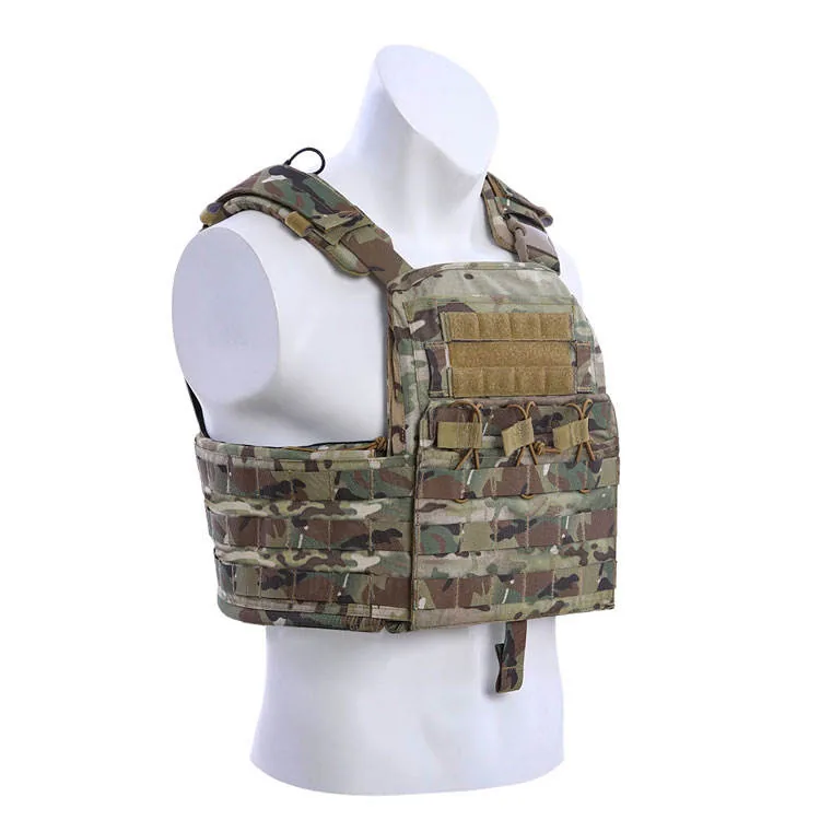 Tactical Hunting Vest with Plate Carrier — Woodland view 3